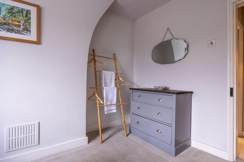 Beautiful & Spacious Retreat In Winchester Eksteriør bilde